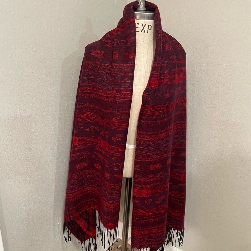 Italian Scarf/Shawl. Beautiful Shades of Red
